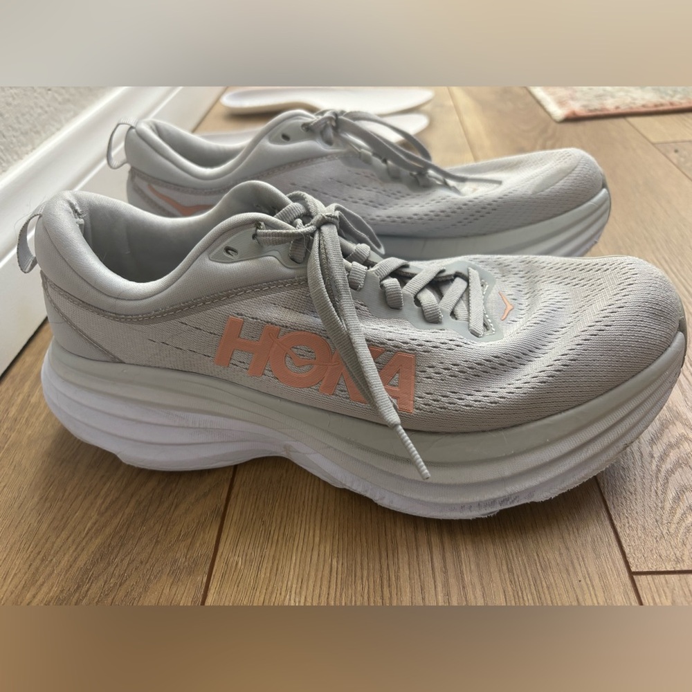 HOKA Gray Bondi 8